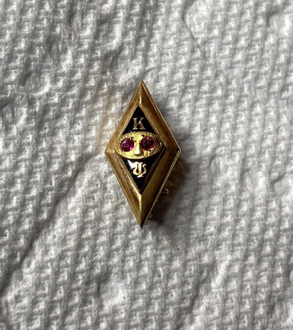 Antique 10k Gold Fraternity Pin