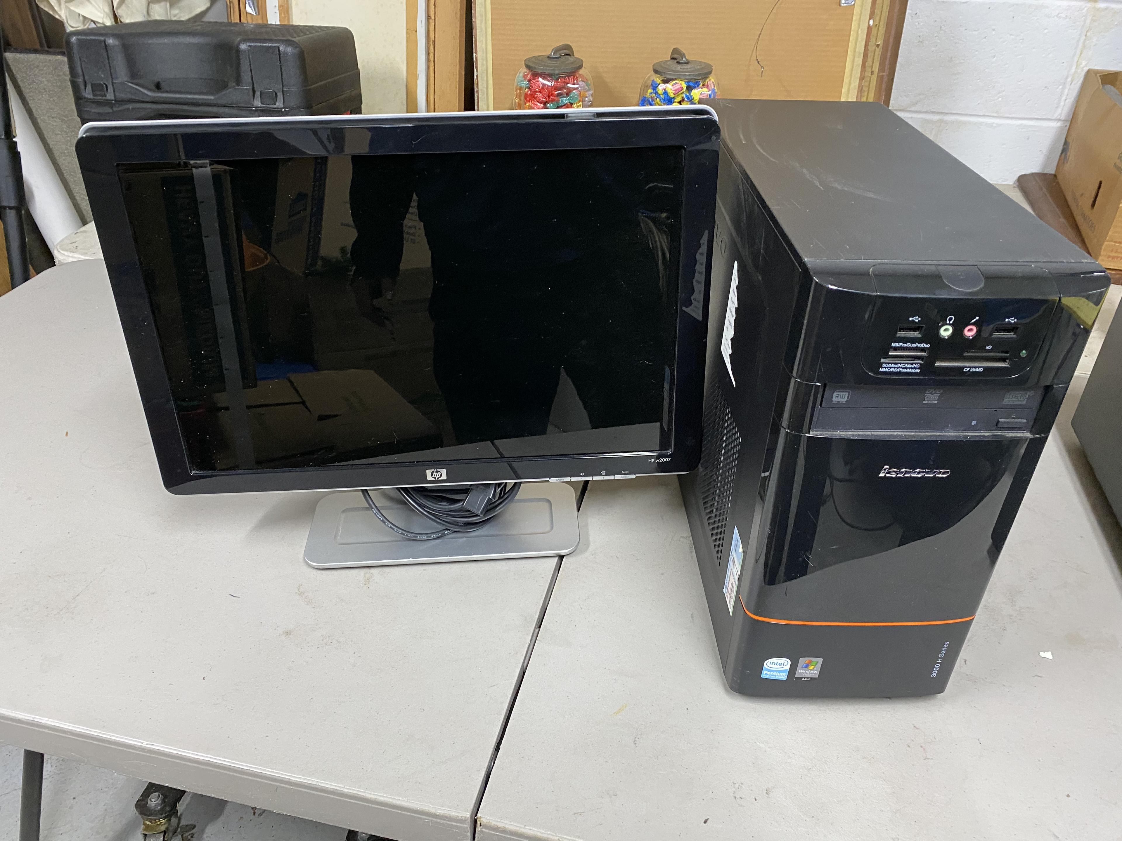 Lenovo Computer and HP Monitor