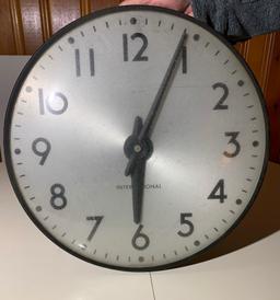 International Glass Front Vintage Clock