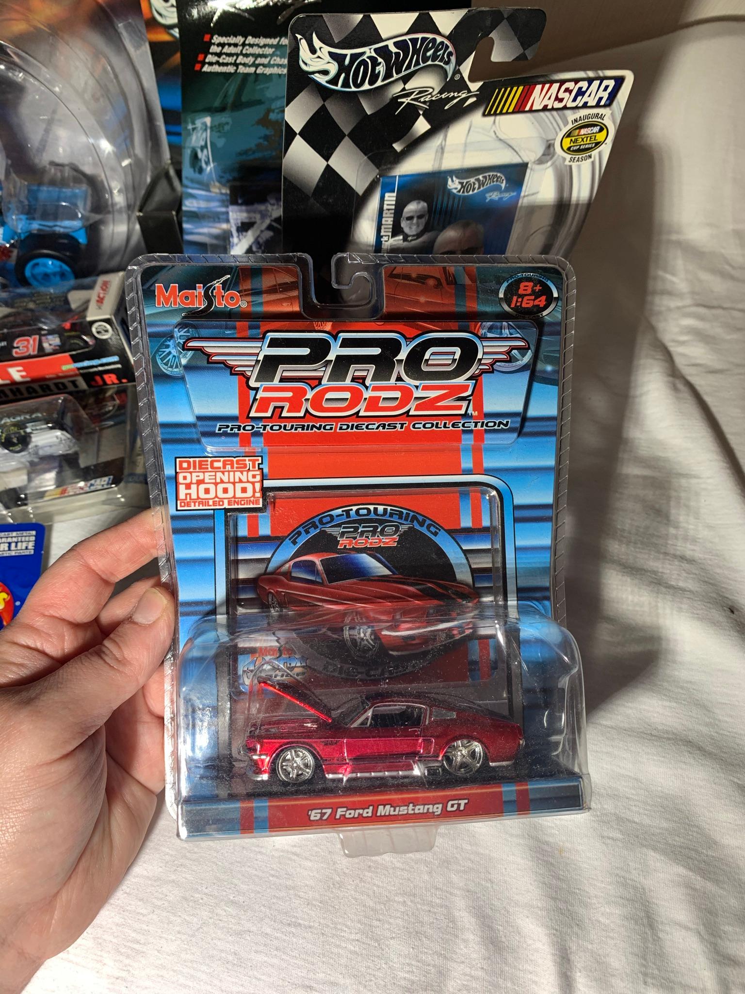 Maisto, Hot Wheels, Team Caliber,  NASCAR Forever Collectibles, Roush Racing & More