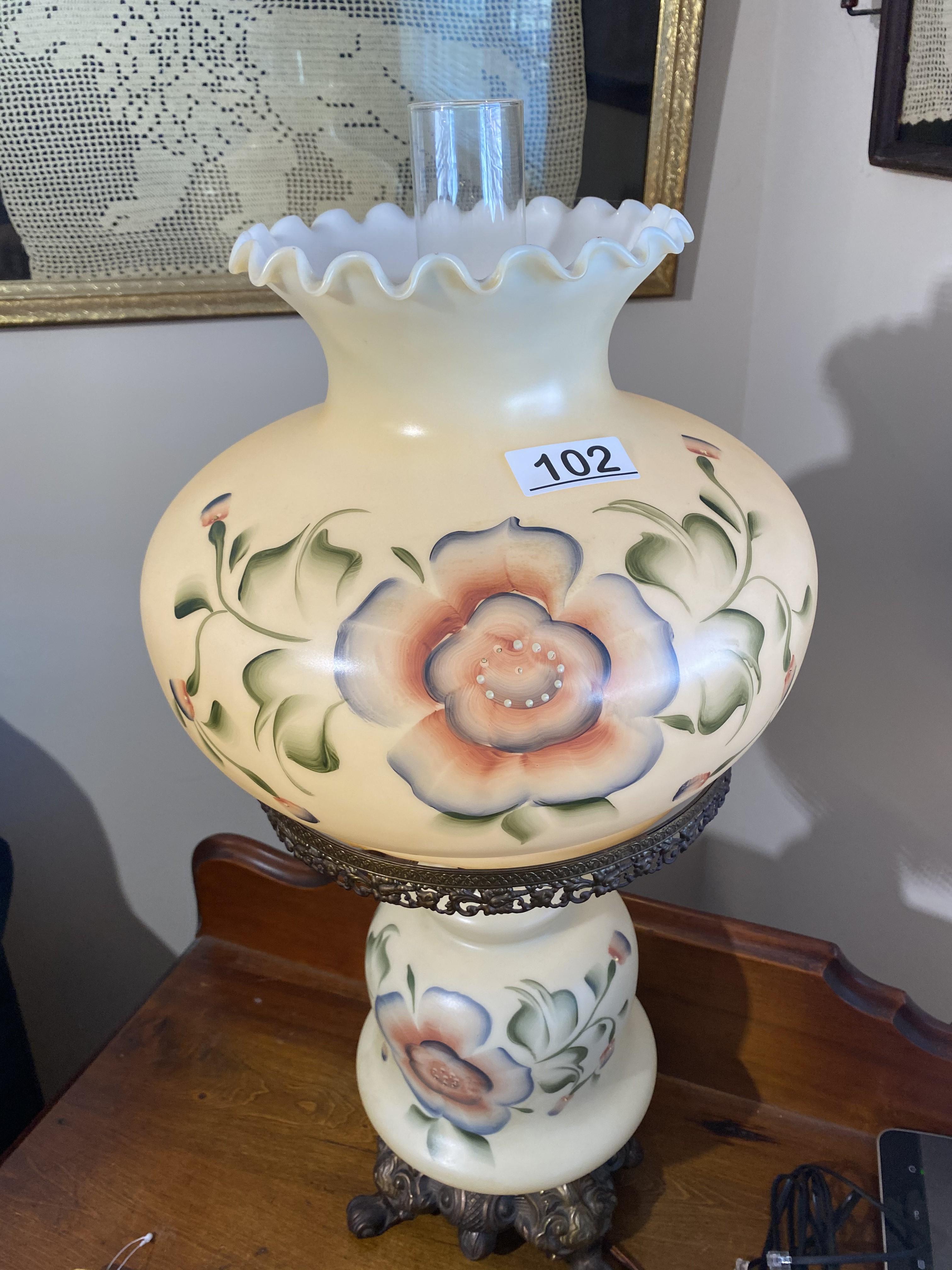 Large Sized Antique Gone With the Wind Lamp