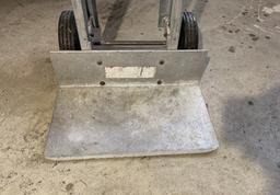 Magliner Hand Truck