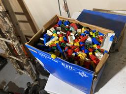 Large box of assorted Legos
