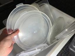 11 Vollrath 1 Liter Plastic Containers, 3 Carlisle 2.4 Quart Containers and more