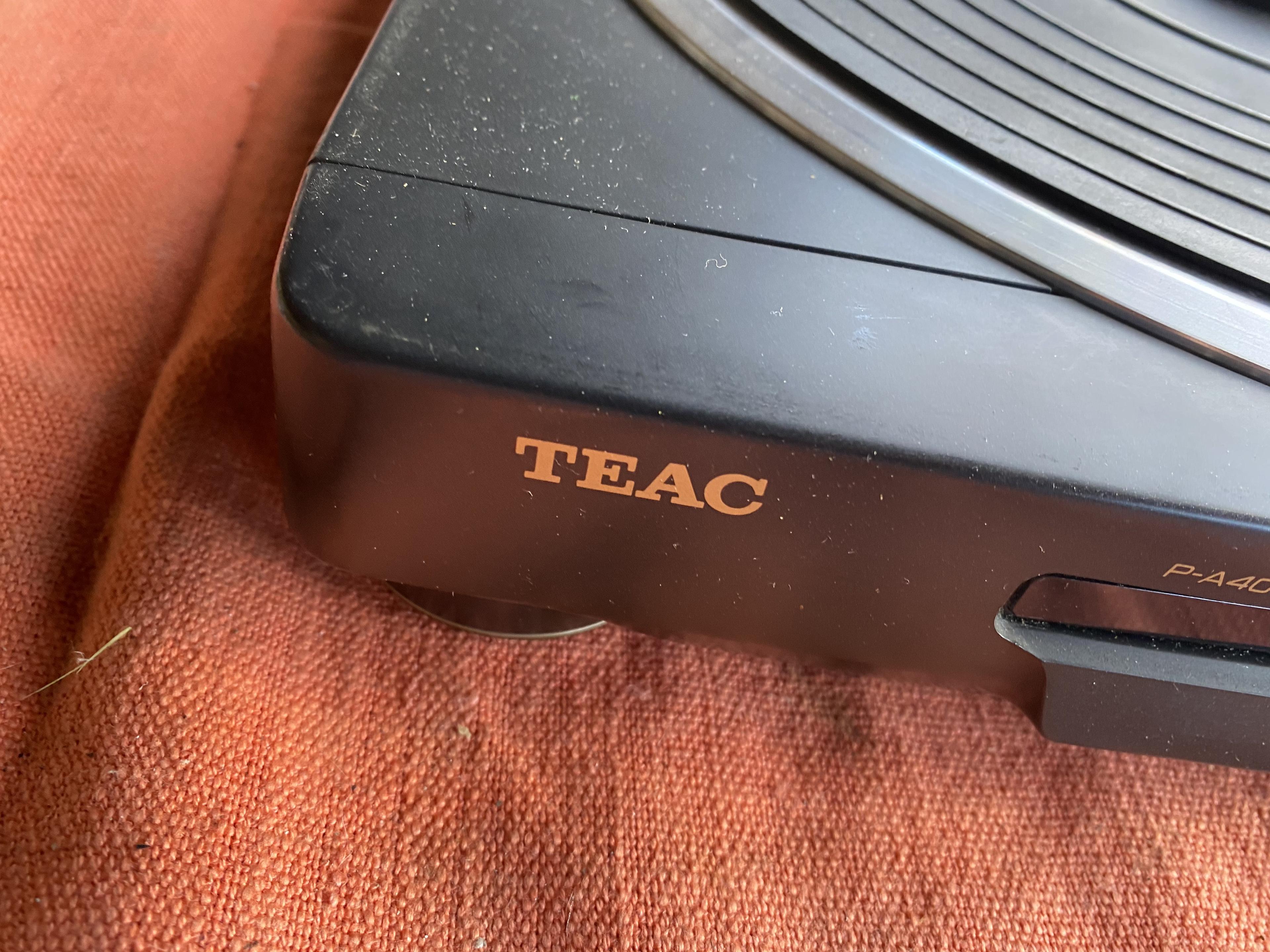 Vintage TEAC Turntable