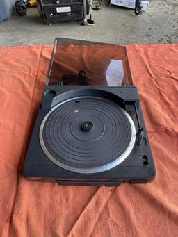 Vintage TEAC Turntable