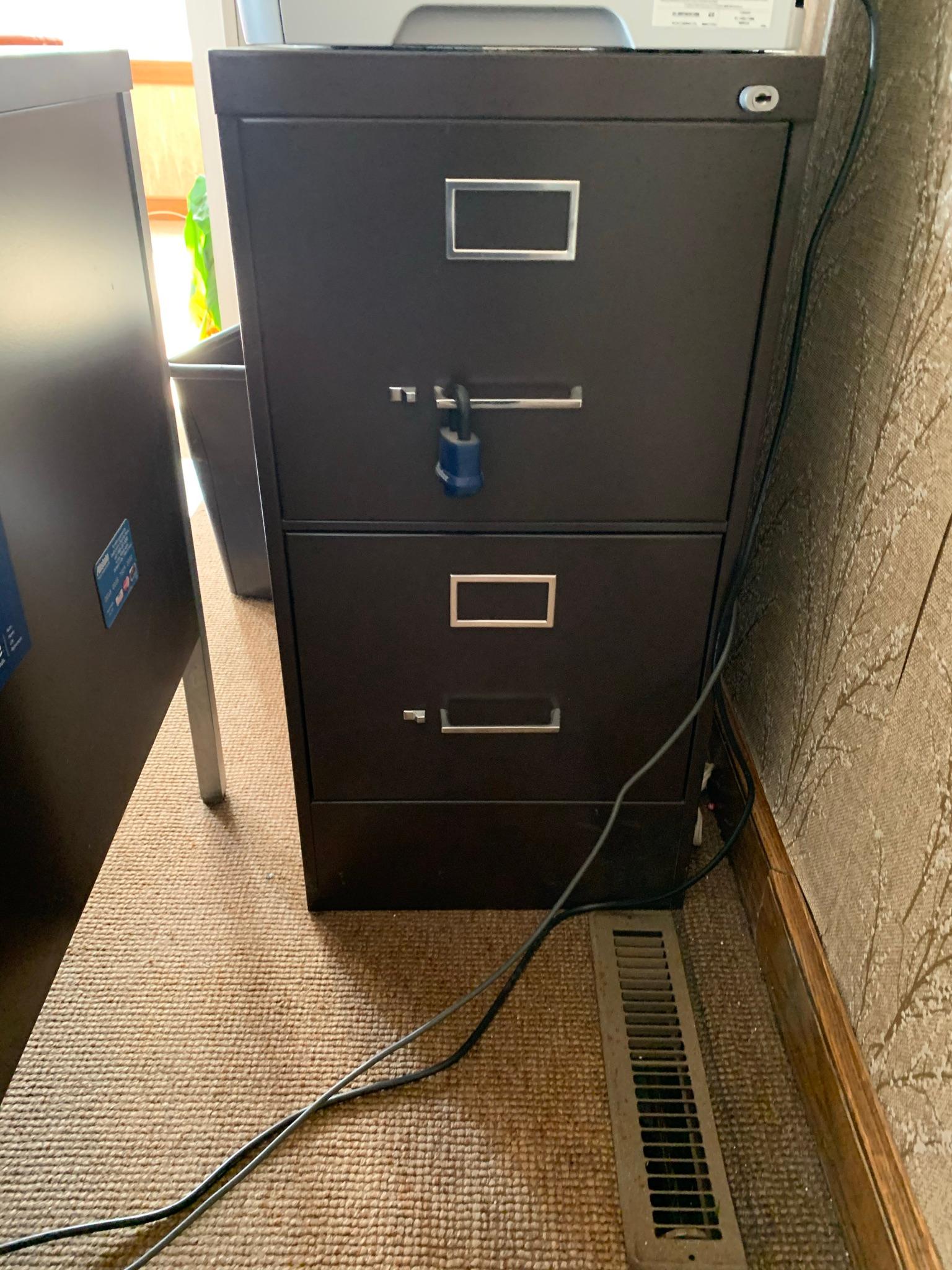 2 Drawer Metal Filing Cabinet (NO KEY)