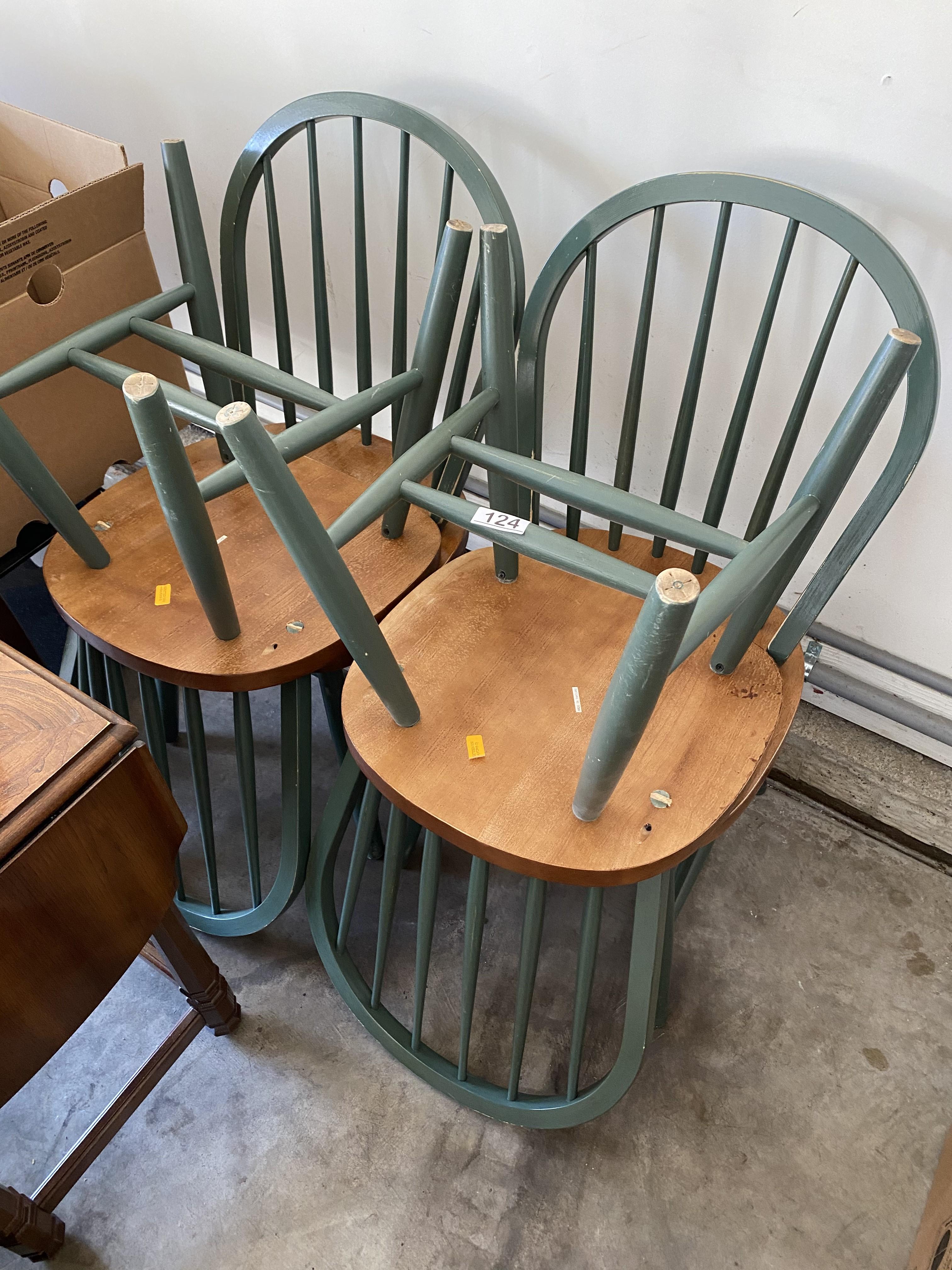Group lot of four chairs