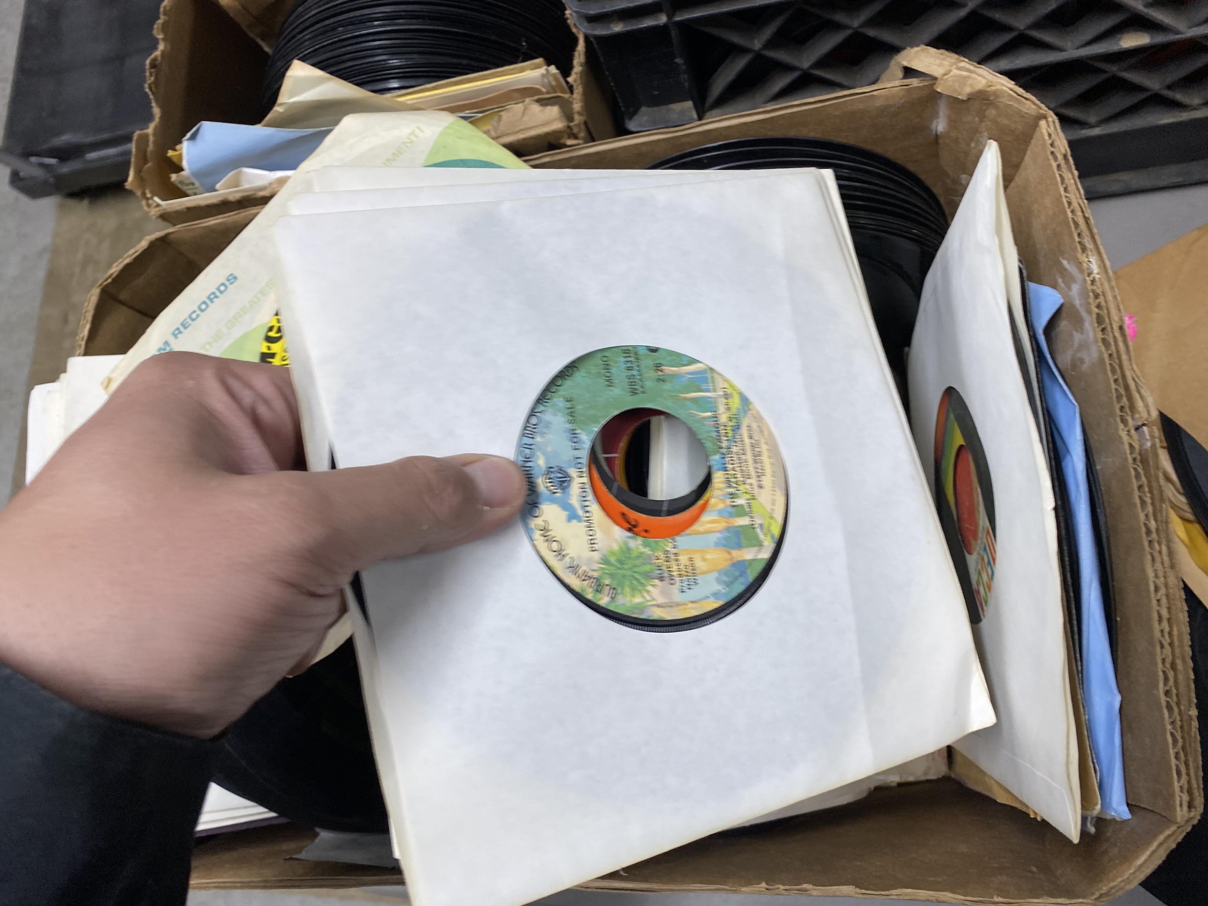 Very Large quantity of 45 records