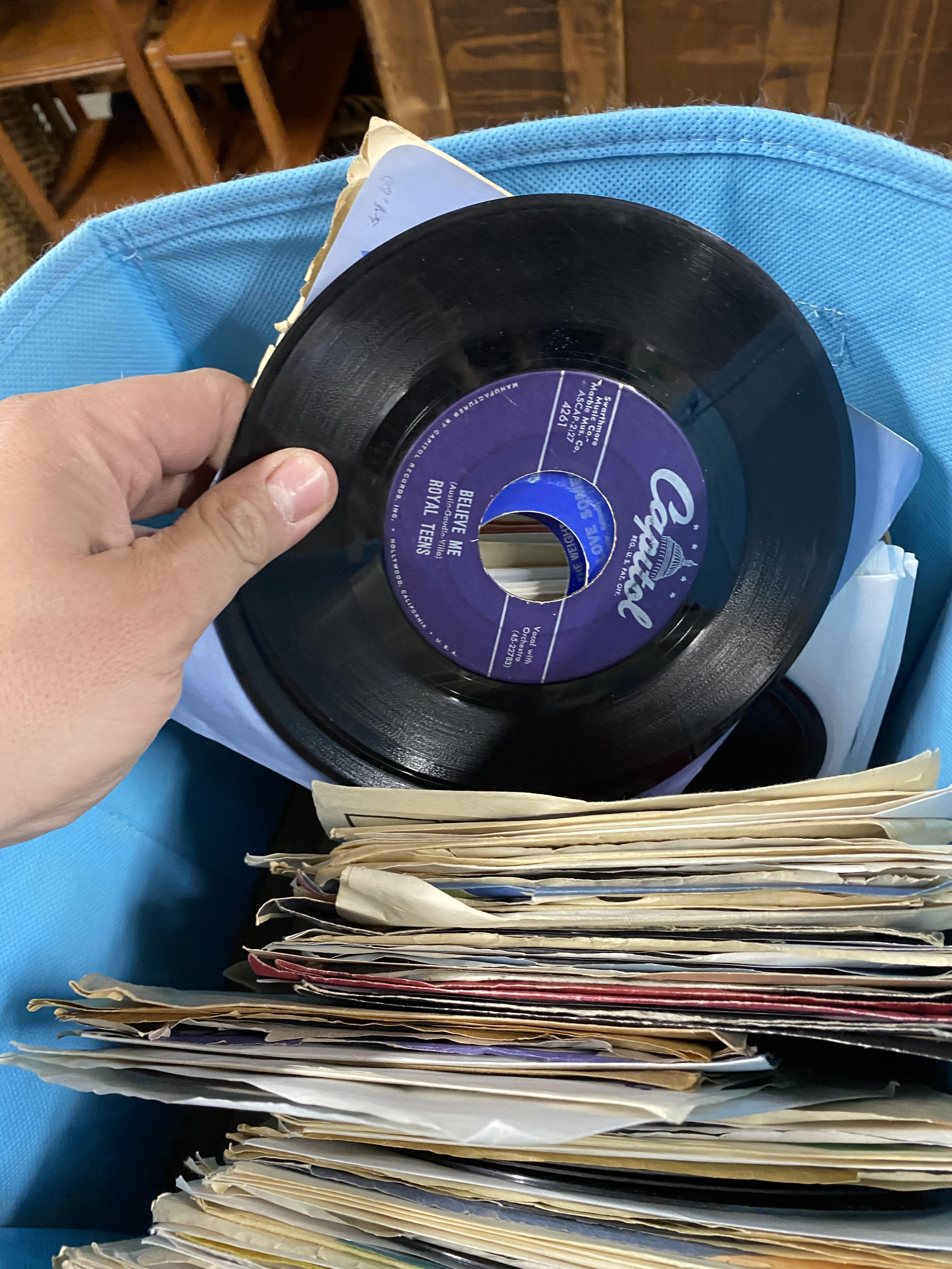 Very Large quantity of 45 records