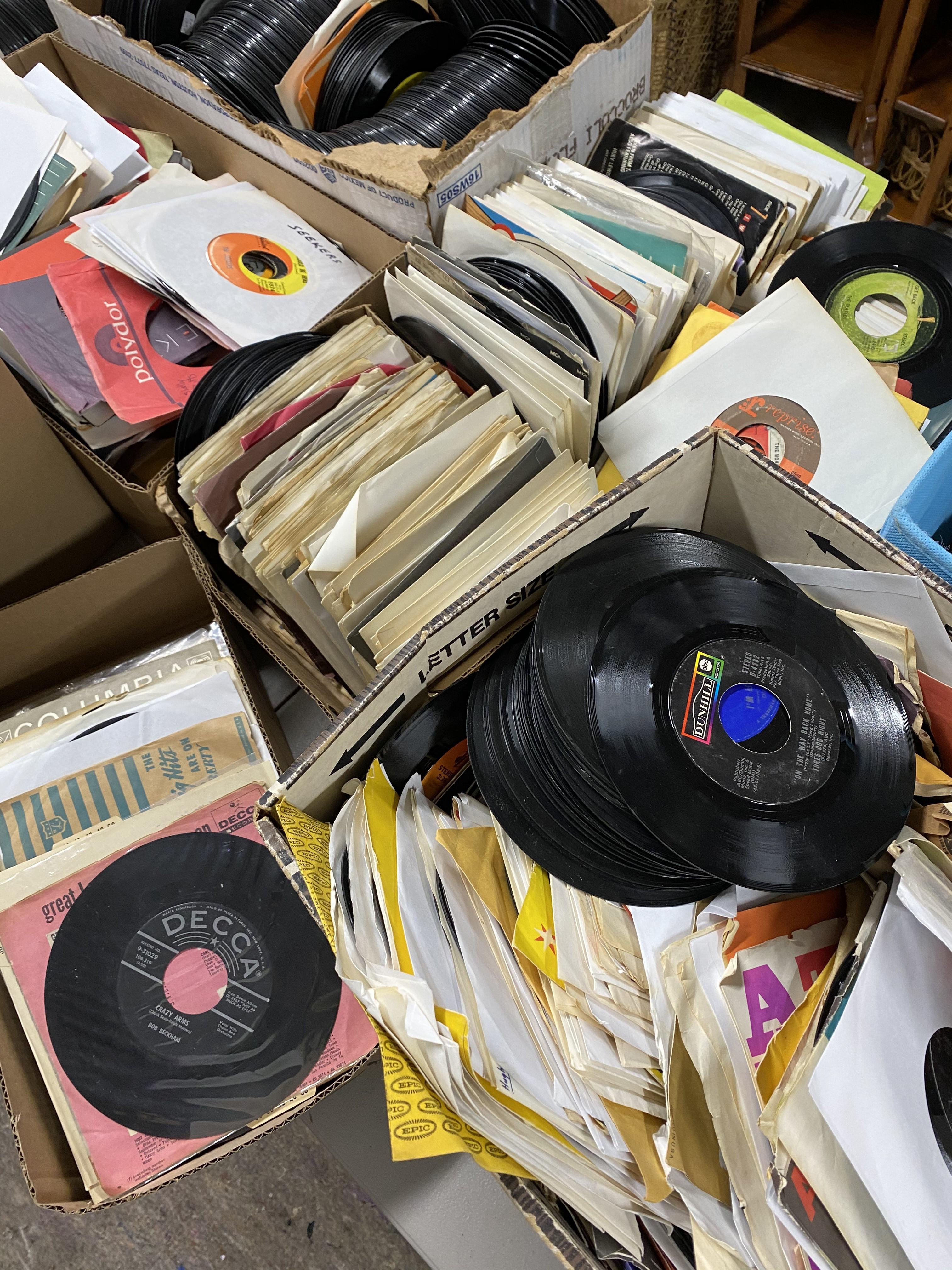 Very Large quantity of 45 records