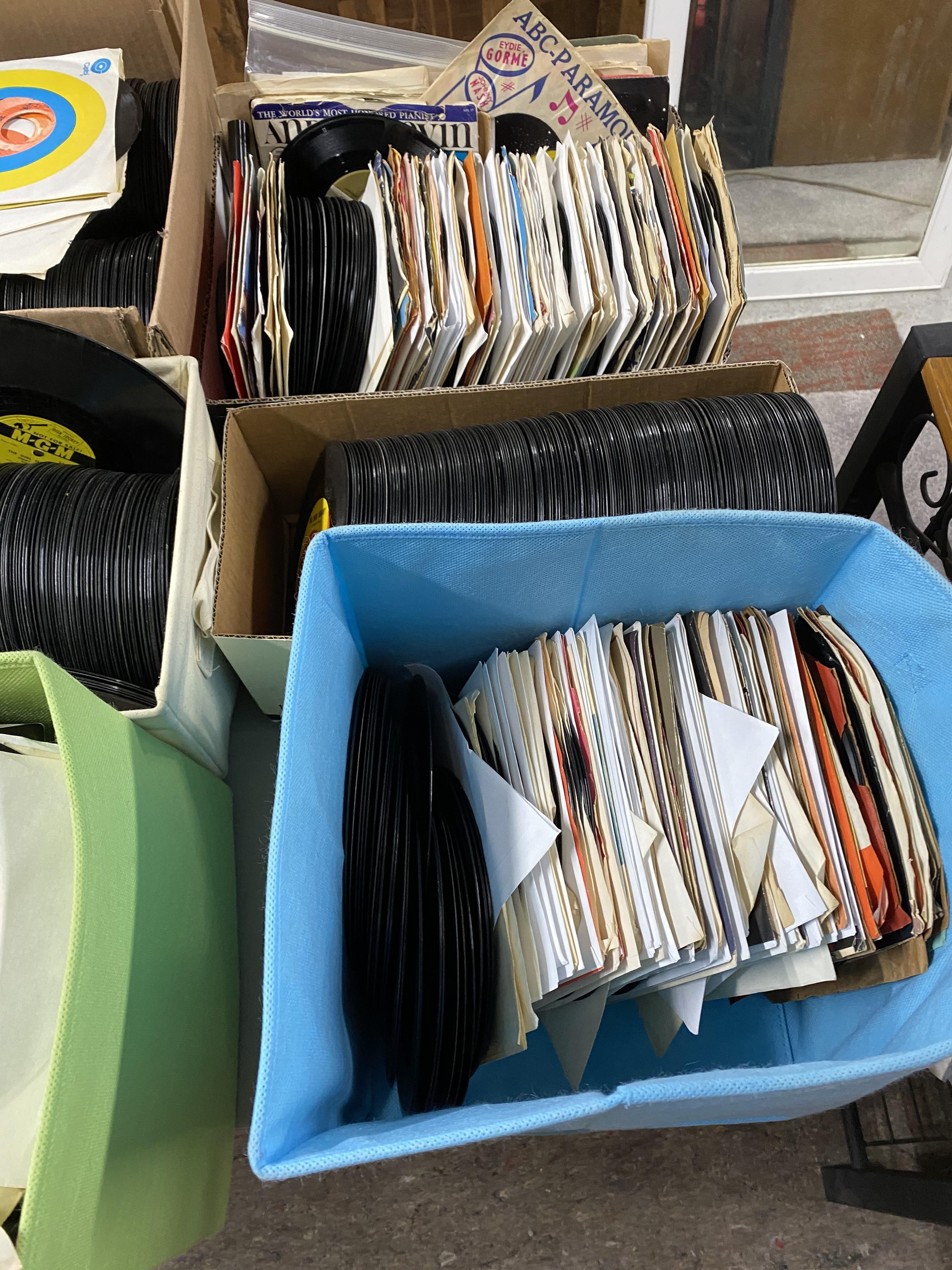 Very Large quantity of 45 records