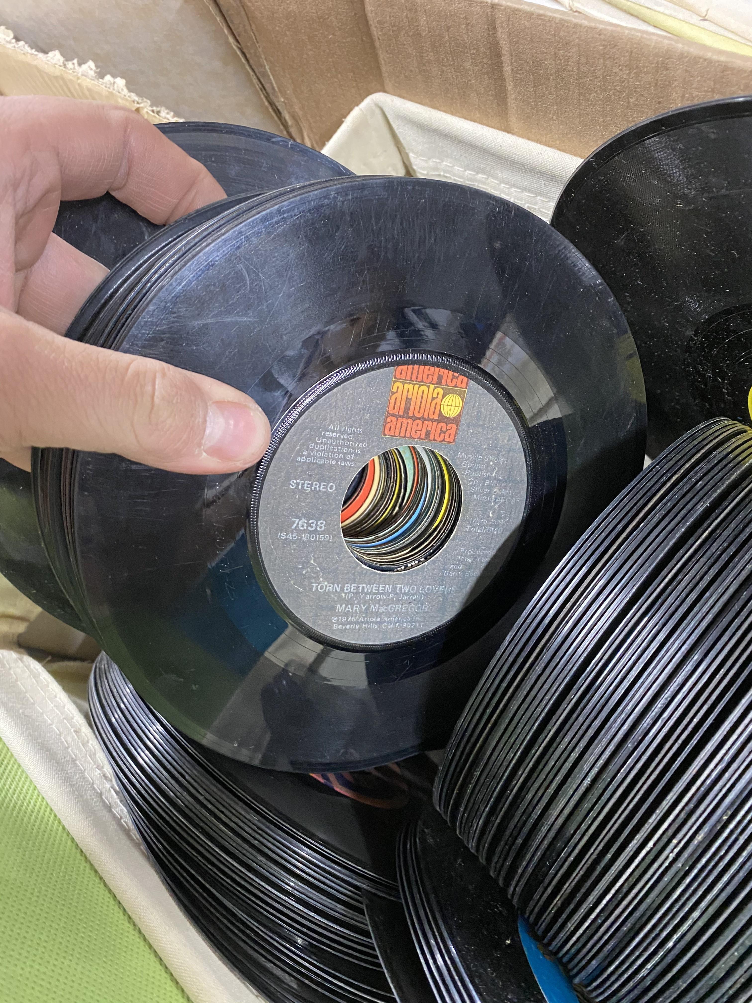 Very Large quantity of 45 records