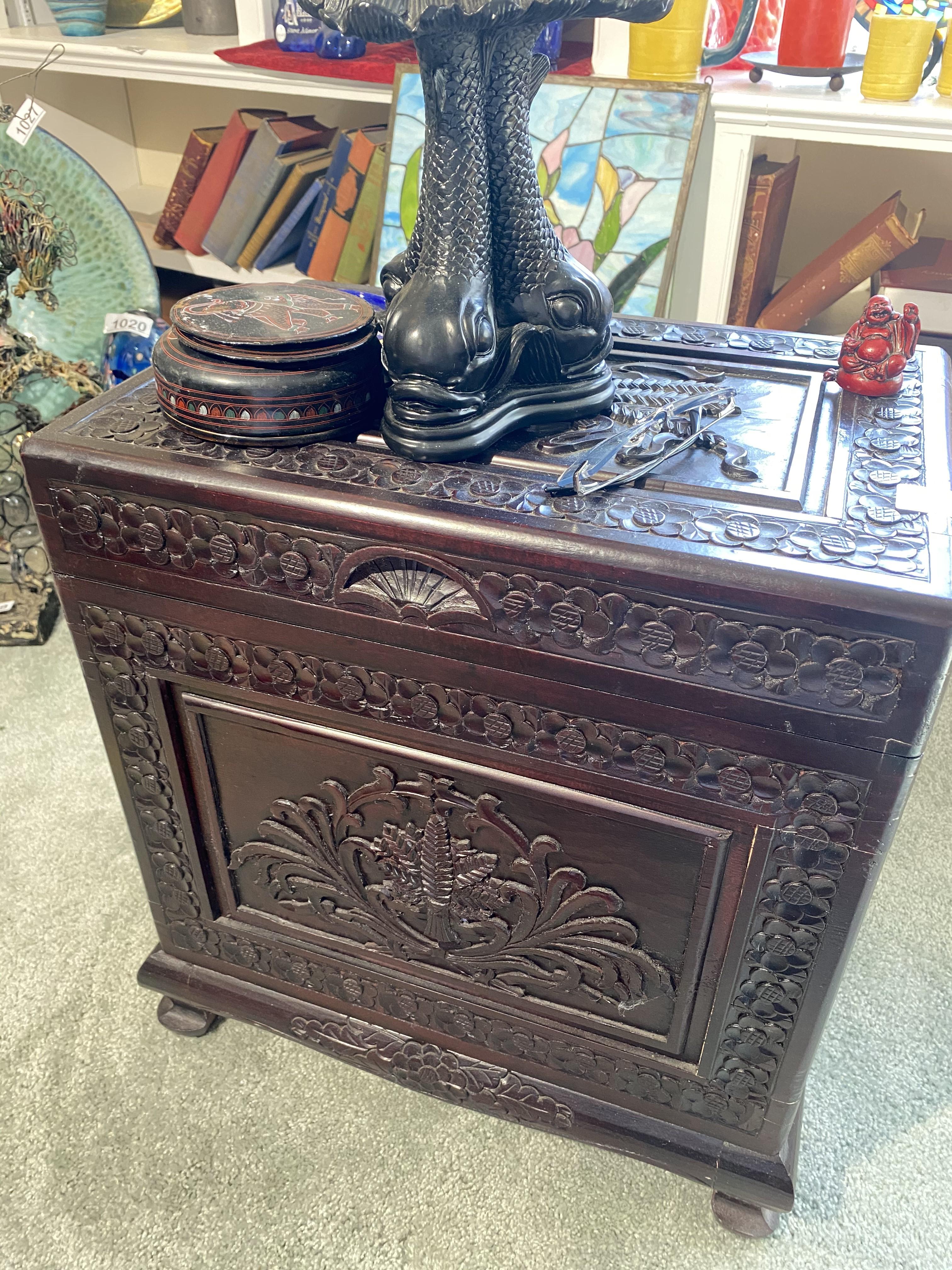 Chinese Carved box PLUS
