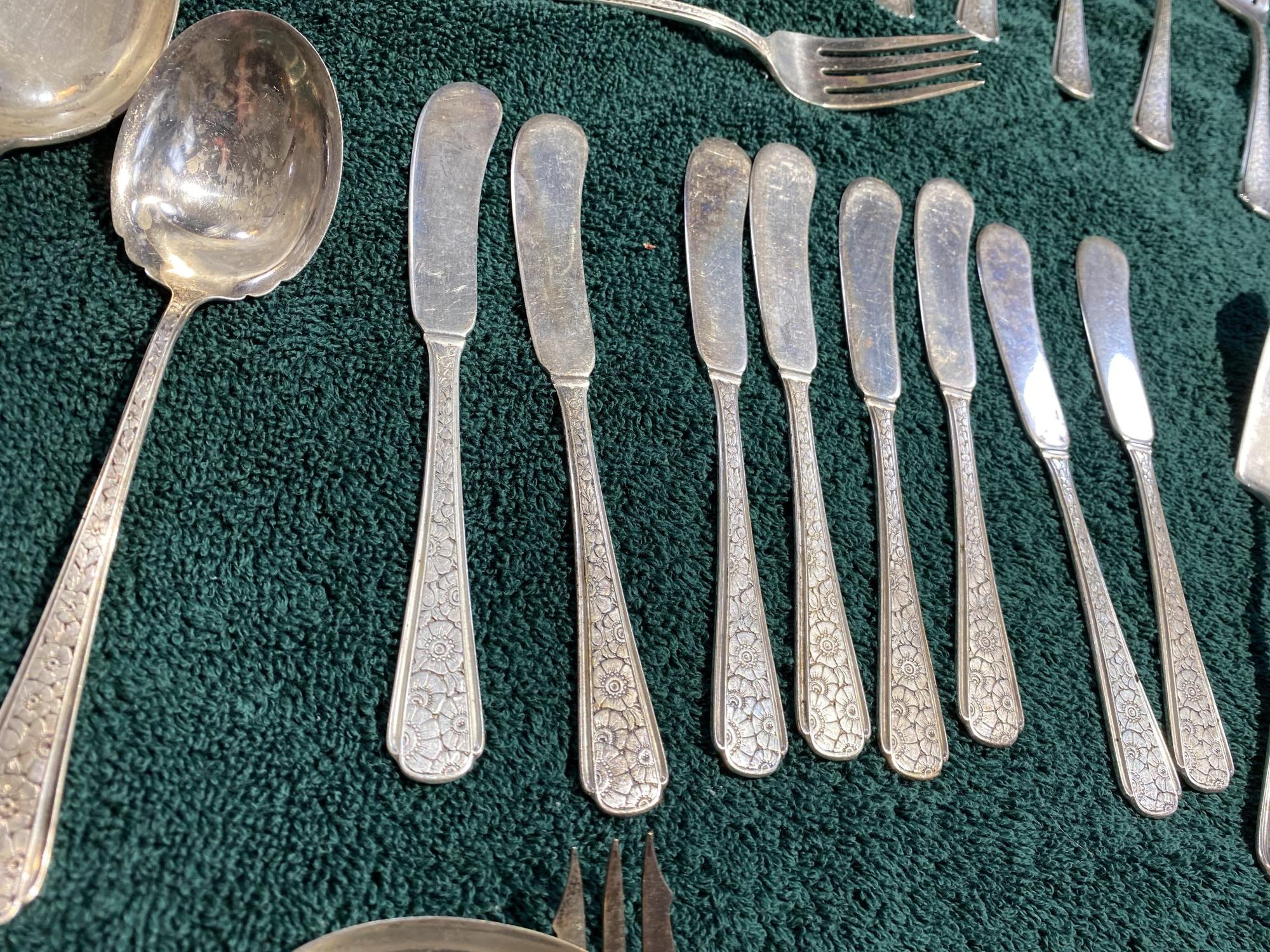 Set of Towle Sterling Silver Old Brocade Pattern 1,547 grams