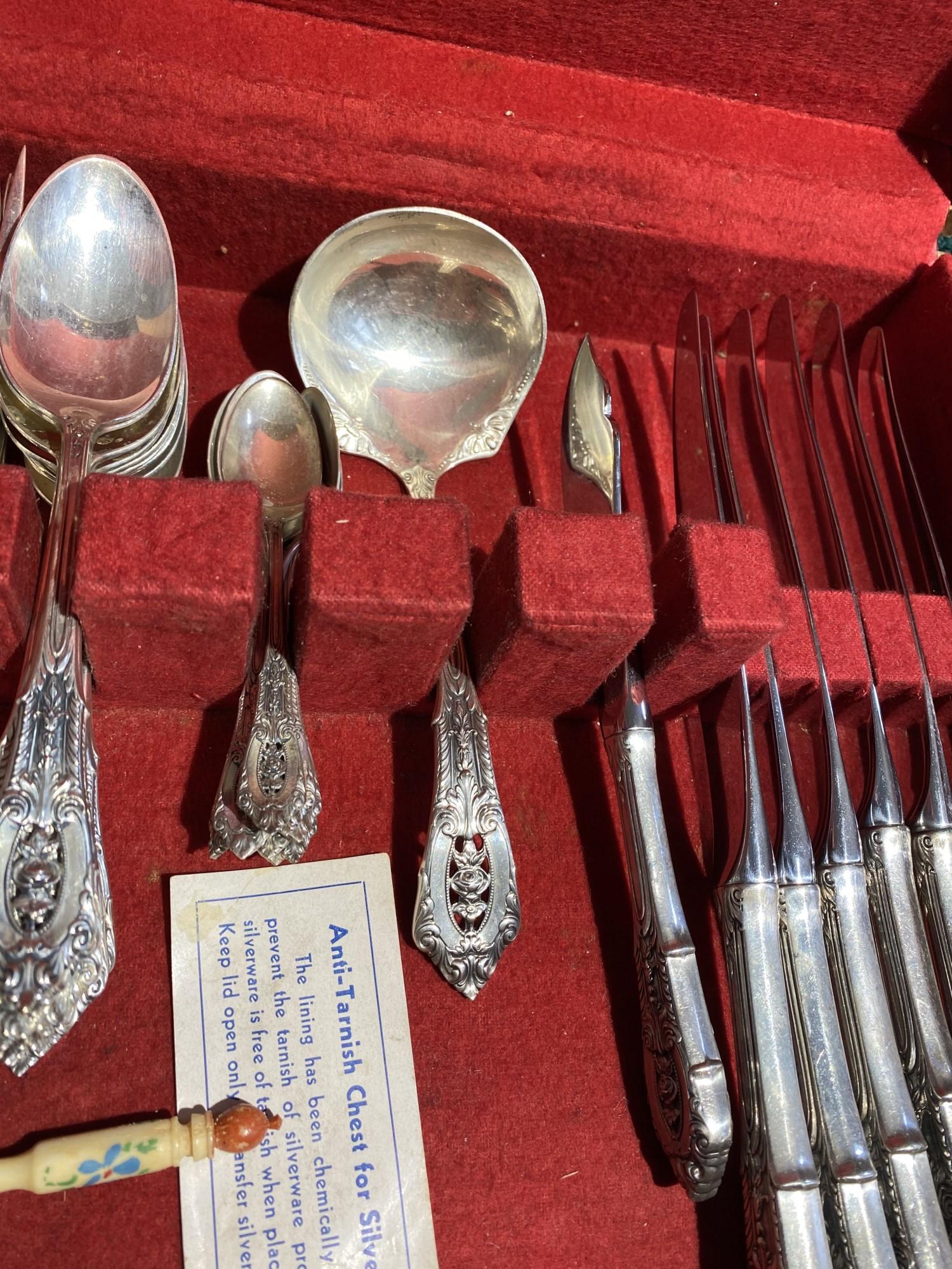 Large Set Wallace Sterling Silver in Case 1,692 grams