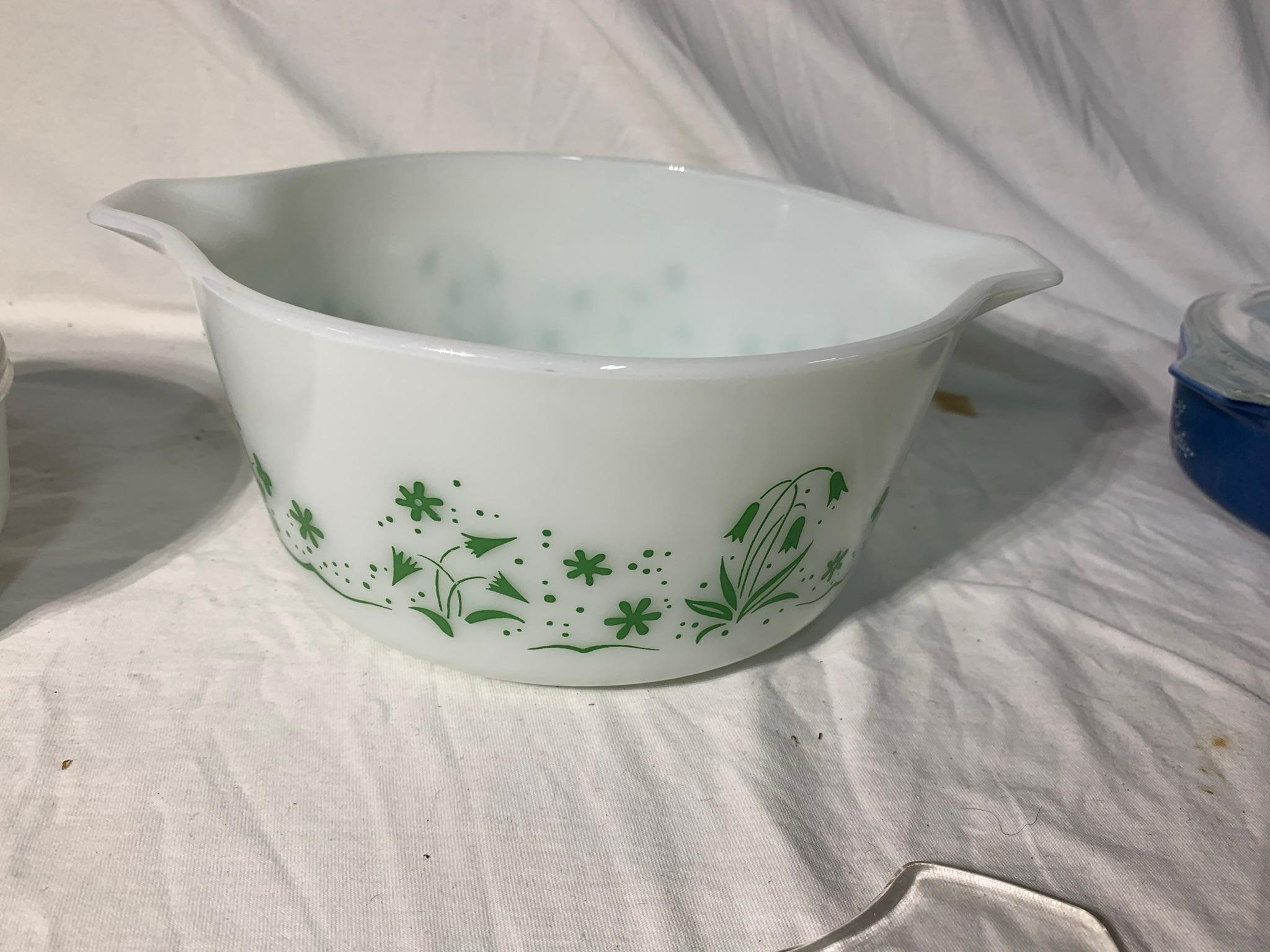 McCoy Pottery, Corning Ware, & Pyrex Dishes