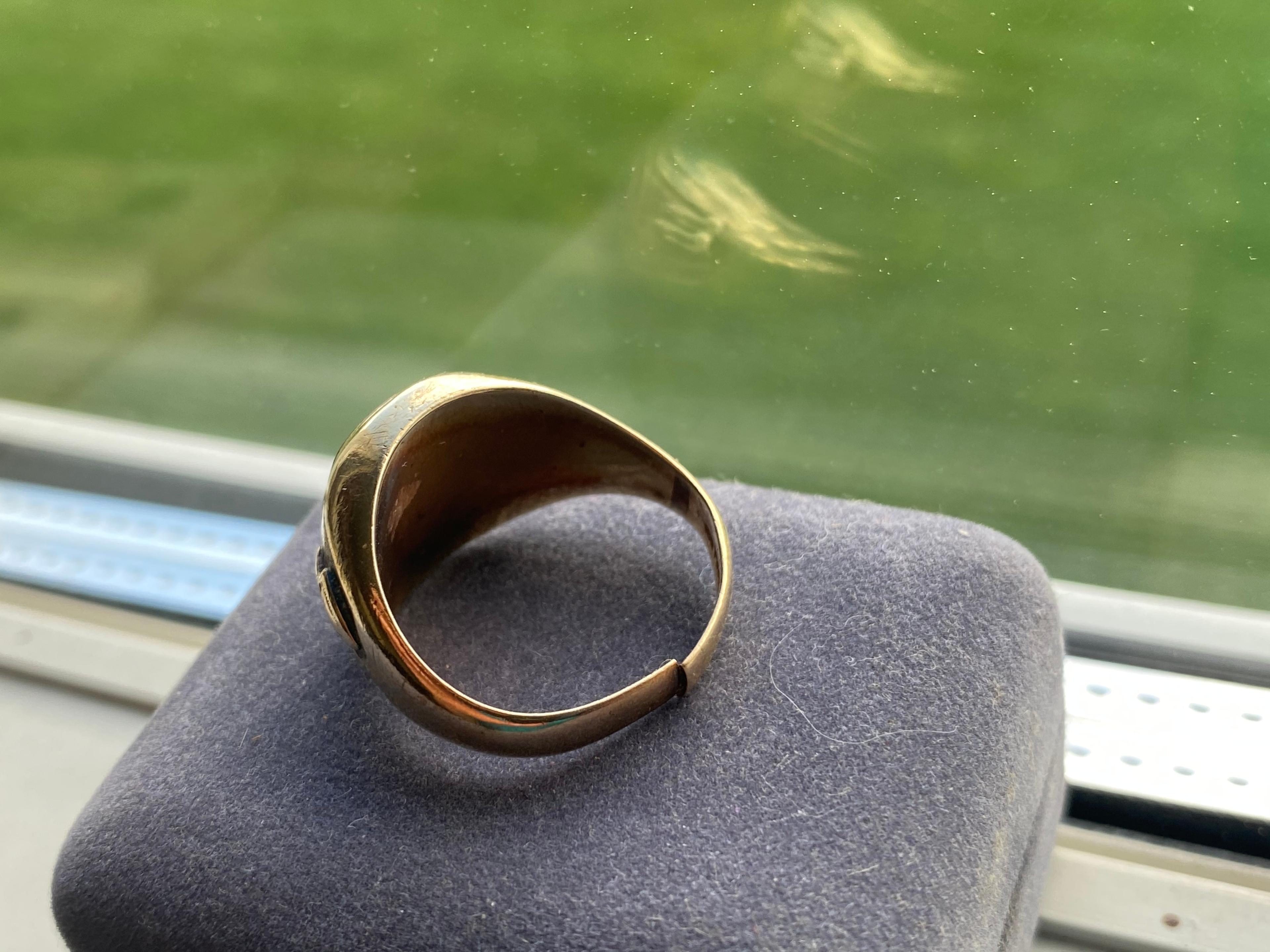 Antique 10k gold Masonic man's ring