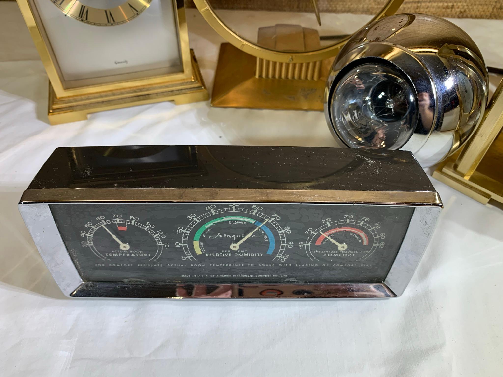 Vintage AirGuide Temperature Desktop Weather Station, Vintage Clocks & Light .