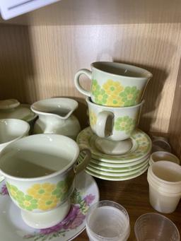 Cupboard lot of dishwares