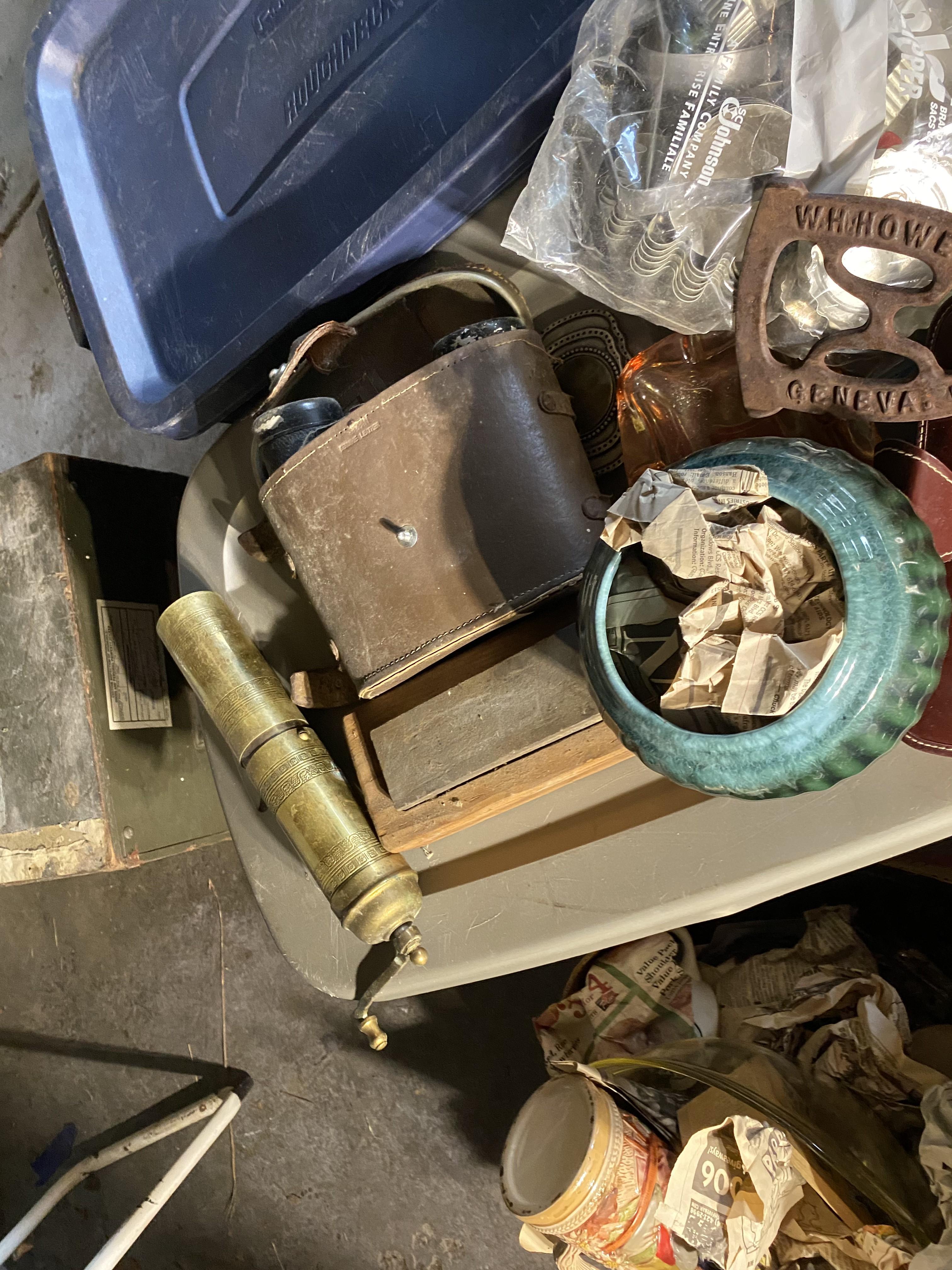 Group of misc vintage, antique items