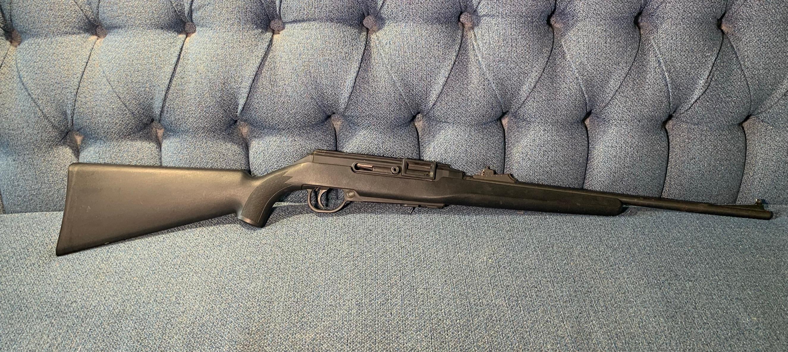 Remington Model 522 Viper 22 Long Rifle with Magazine