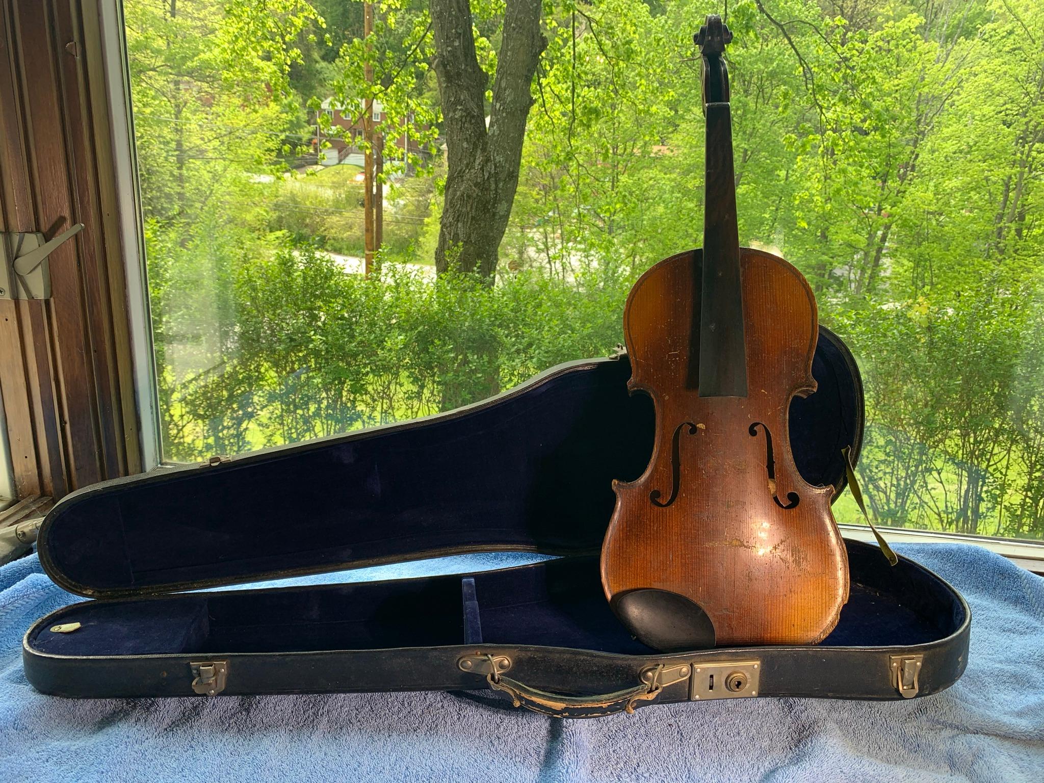 Paganini Violin with Case