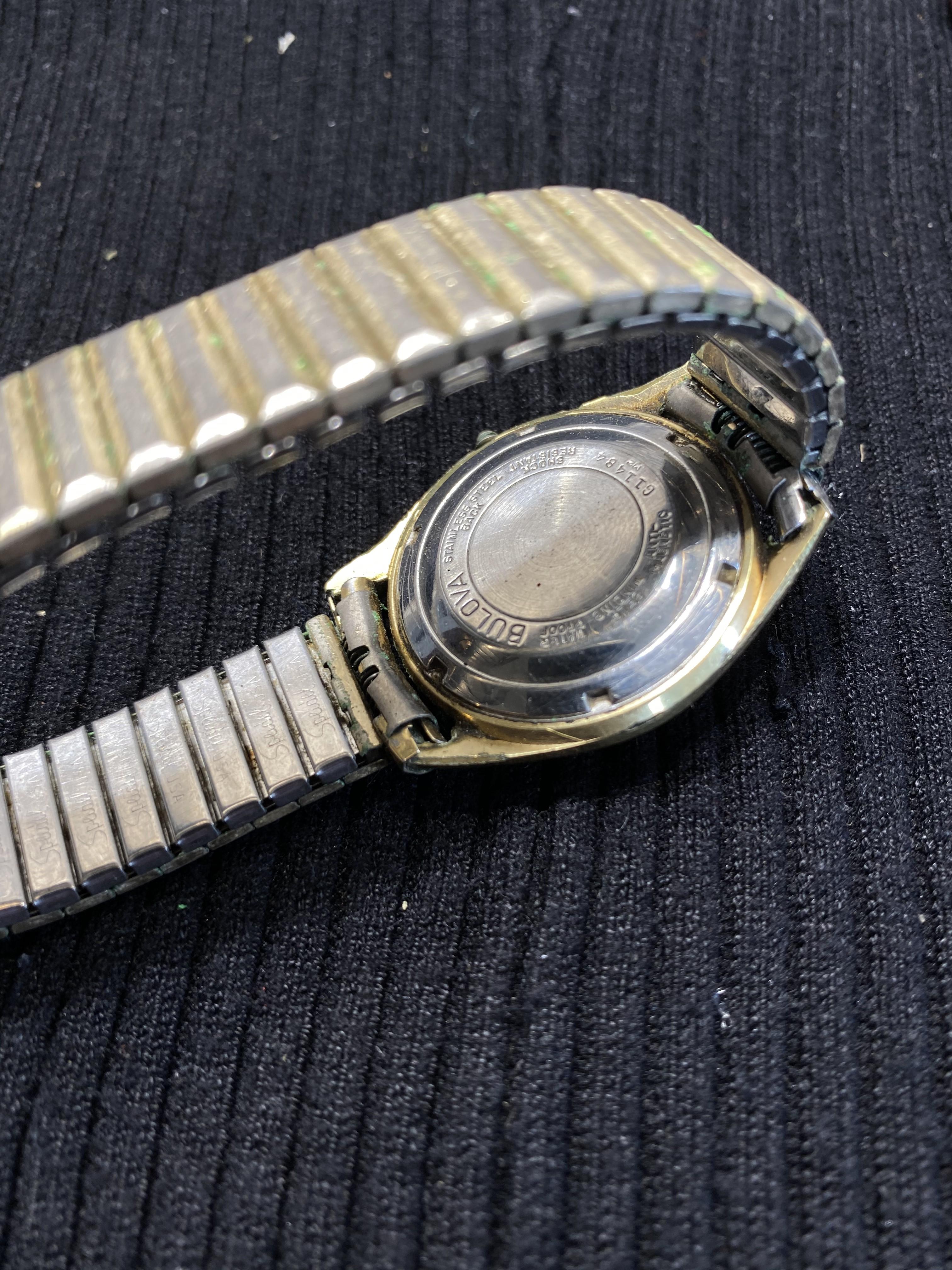 Vintage Bulova 30 Jewels Self Winding Watch