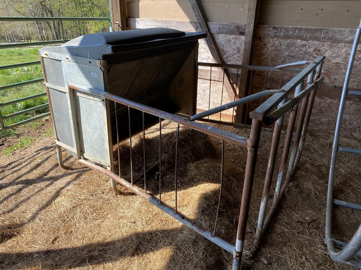 Metal and plastic cattle bale feeder