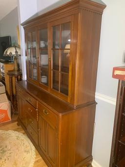 Beautiful Willett China Hutch - Cherry Wood