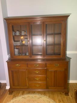 Beautiful Willett China Hutch - Cherry Wood