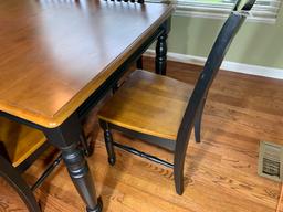 Nicer Contemporary Dining Table and Chairs