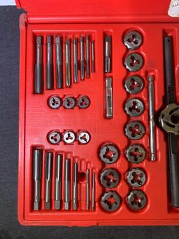 Snap-on Tools Model TDTDM500 76 Piece Tap & Die Set