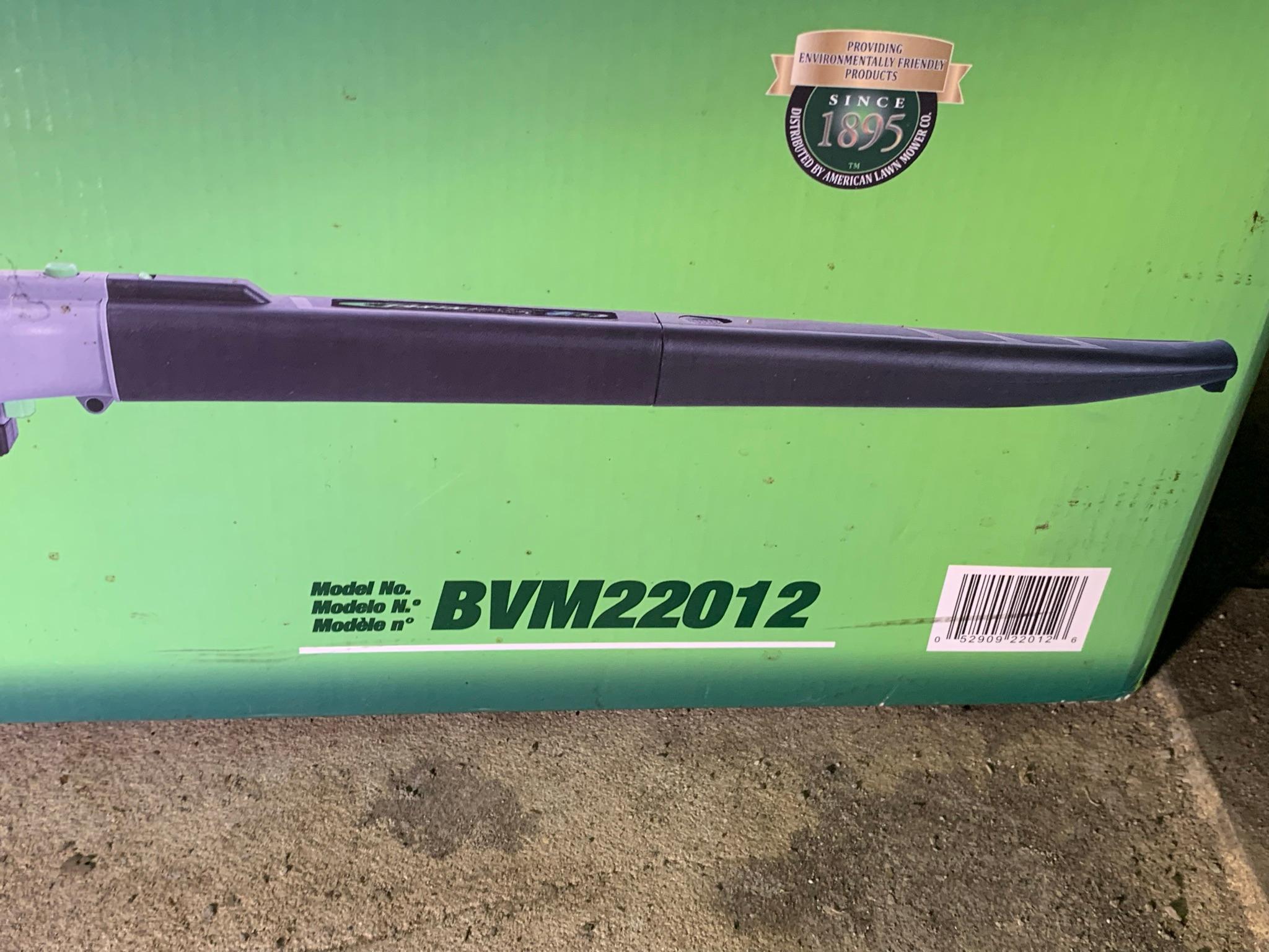 Earthwise 12 Amp Corded 3 in 1 Blower-Vac-Mulch.  Model BVM22012.  New in Box