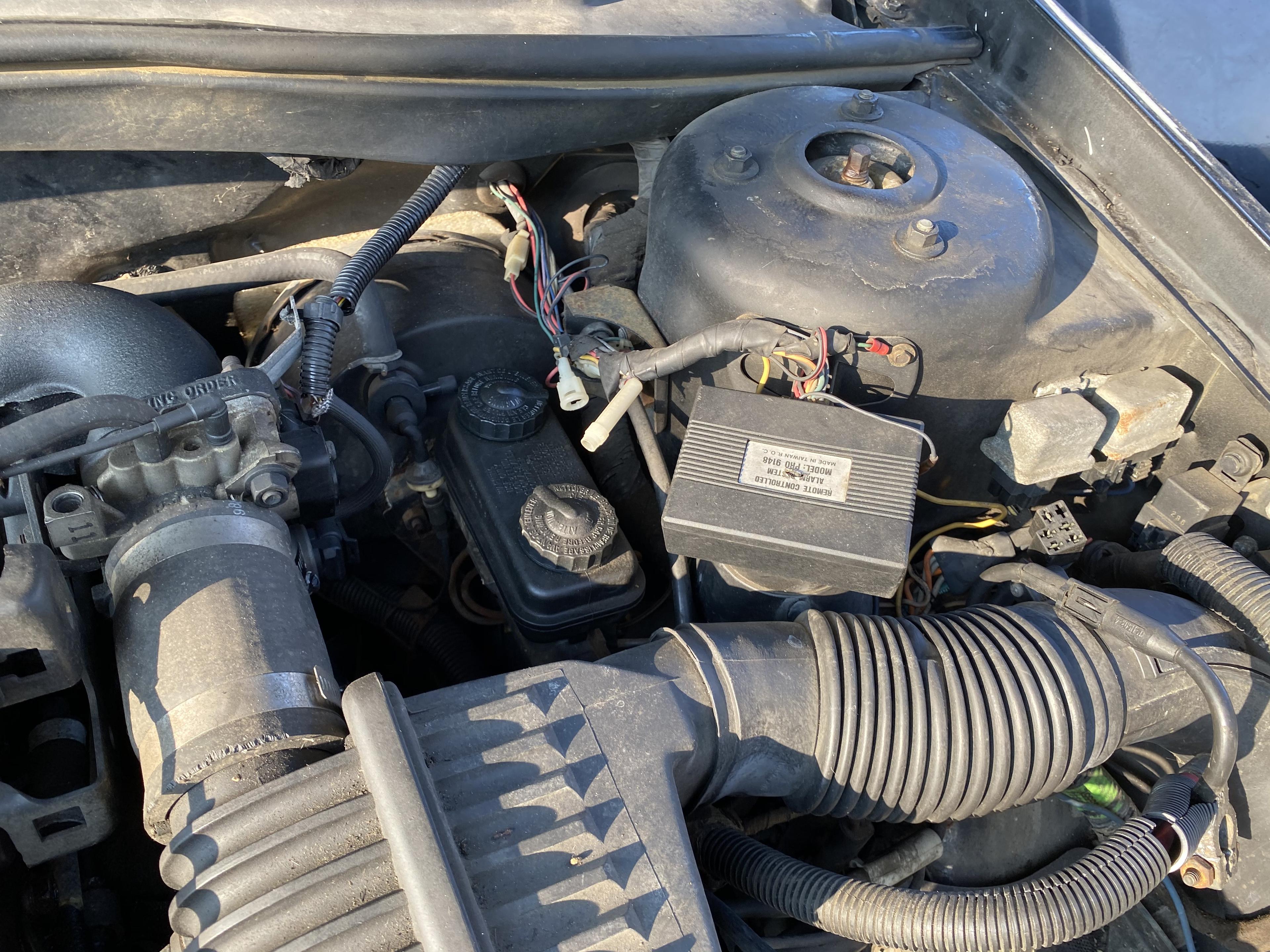 1989 Dodge Daytona Shelby w/2.2 liter Turbo Engine