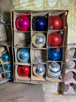 Great Group of Vintage Glass Christmas Ornament including Shiny Brite