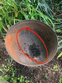 Cast Iron Caldron, Bathtub Fount (damages) & Early Wheelbarrow