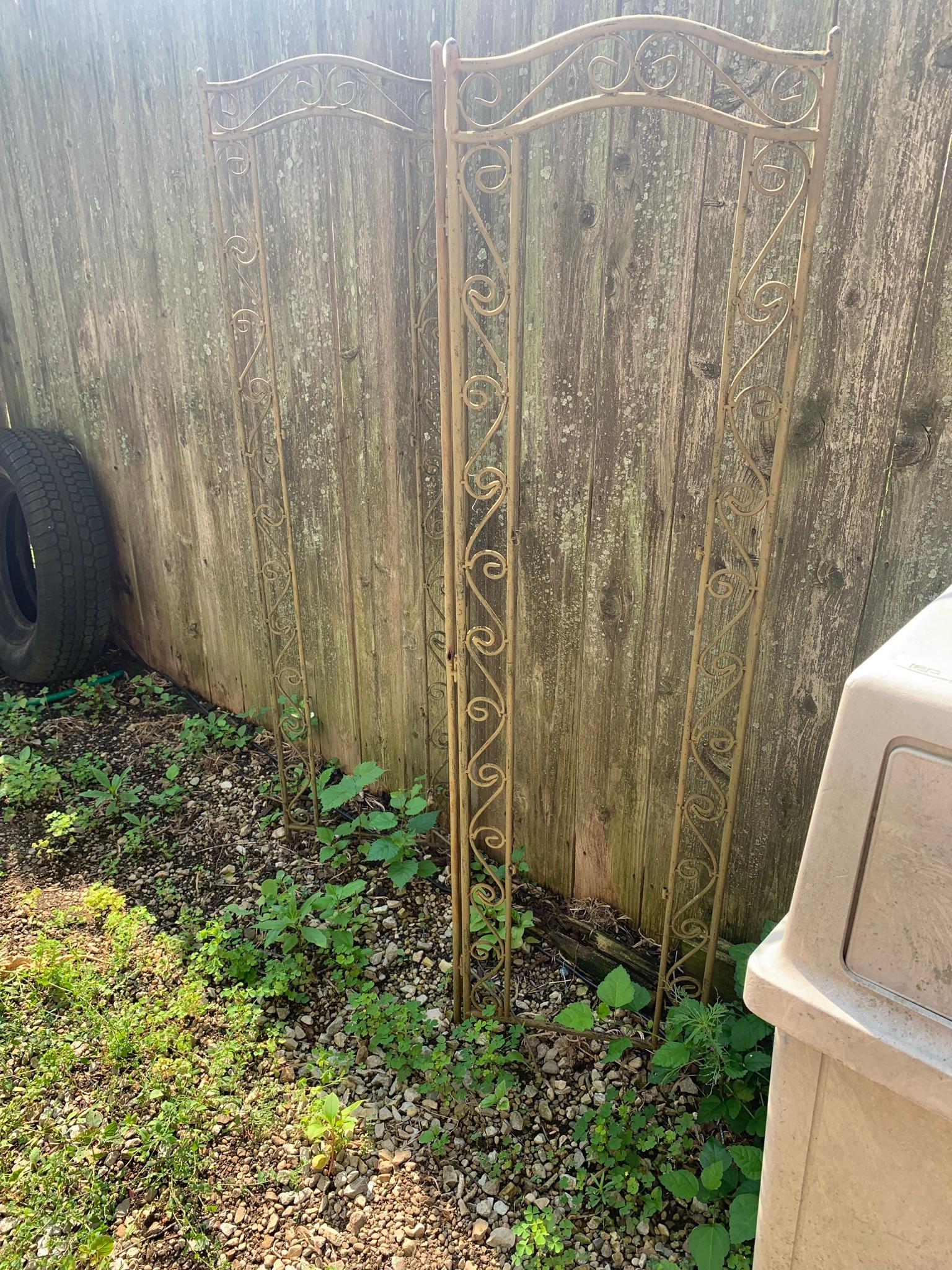 Iron Room Divider & Industrial Trash Can