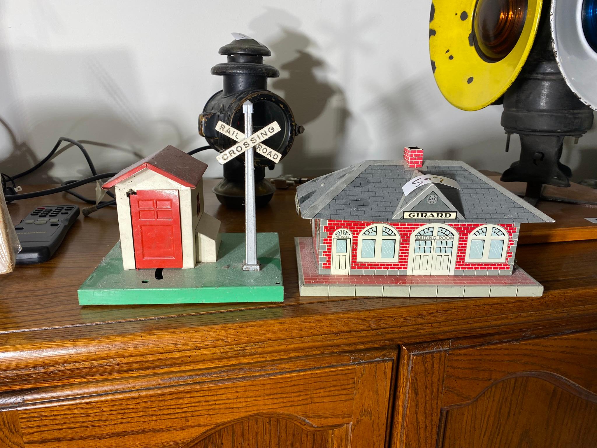 2 tin litho Model Railroad scenery pieces