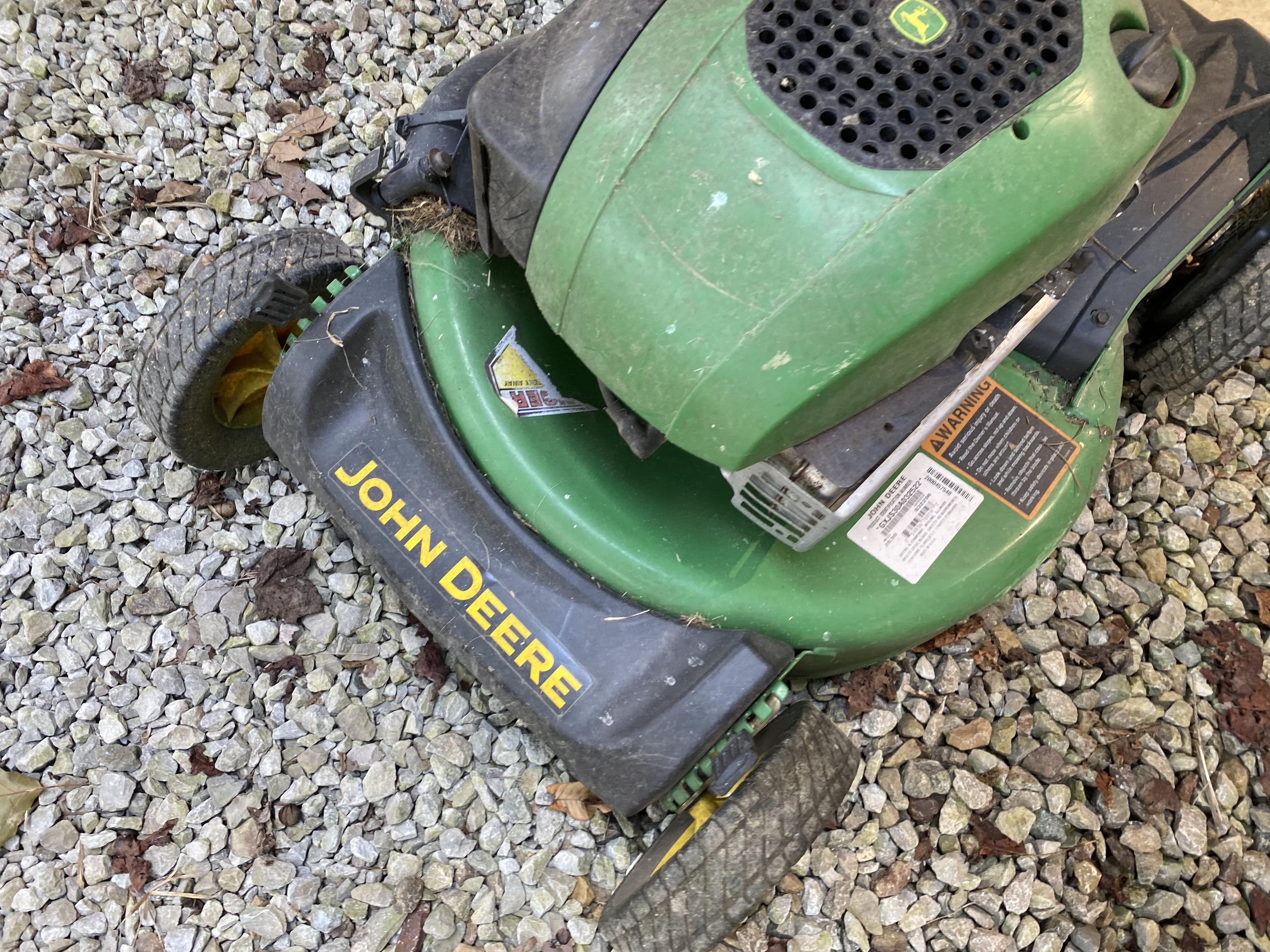 John Deere Push Lawn Mower