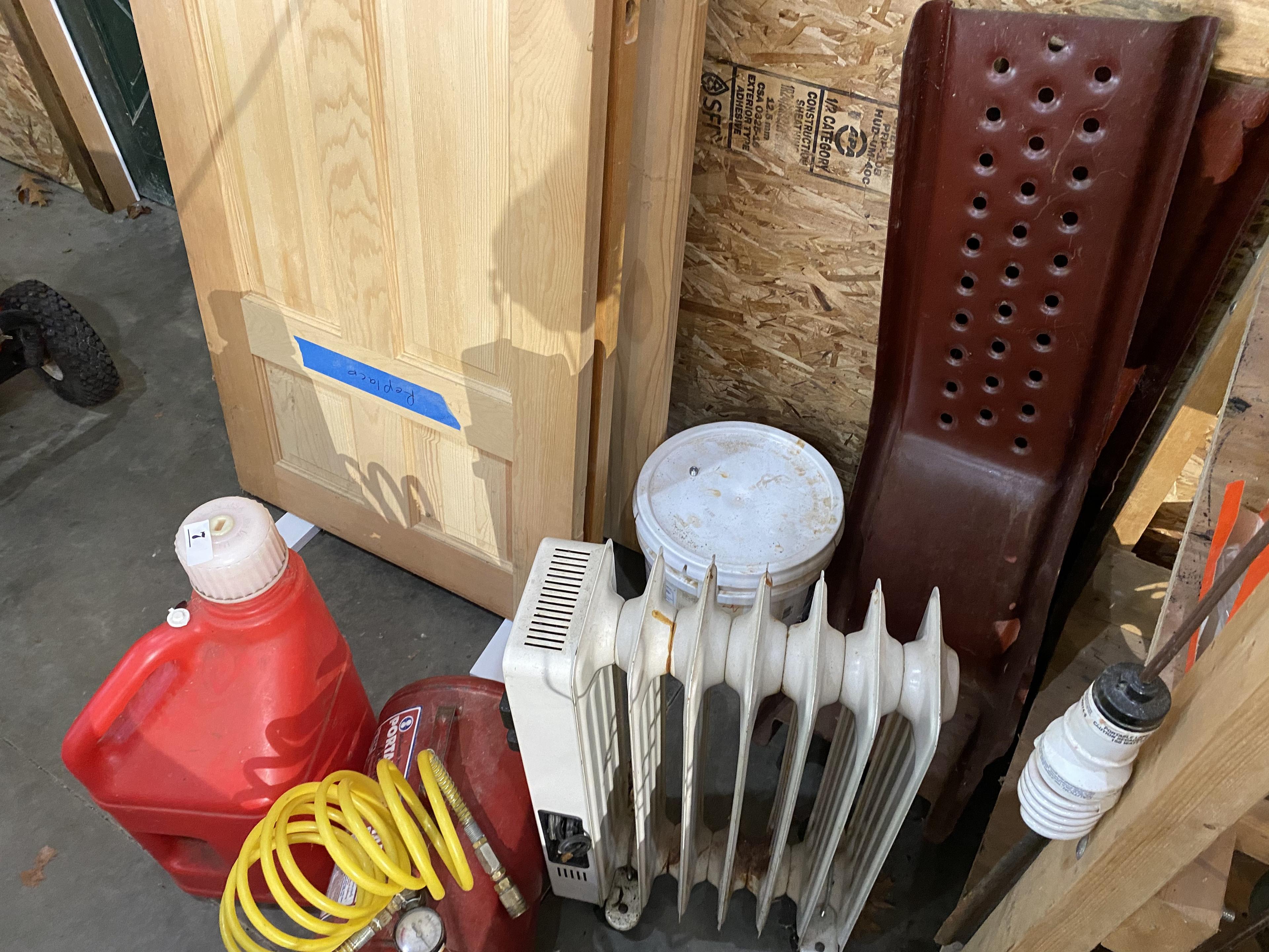 Heater, car ramps, air tank, gas tank lot