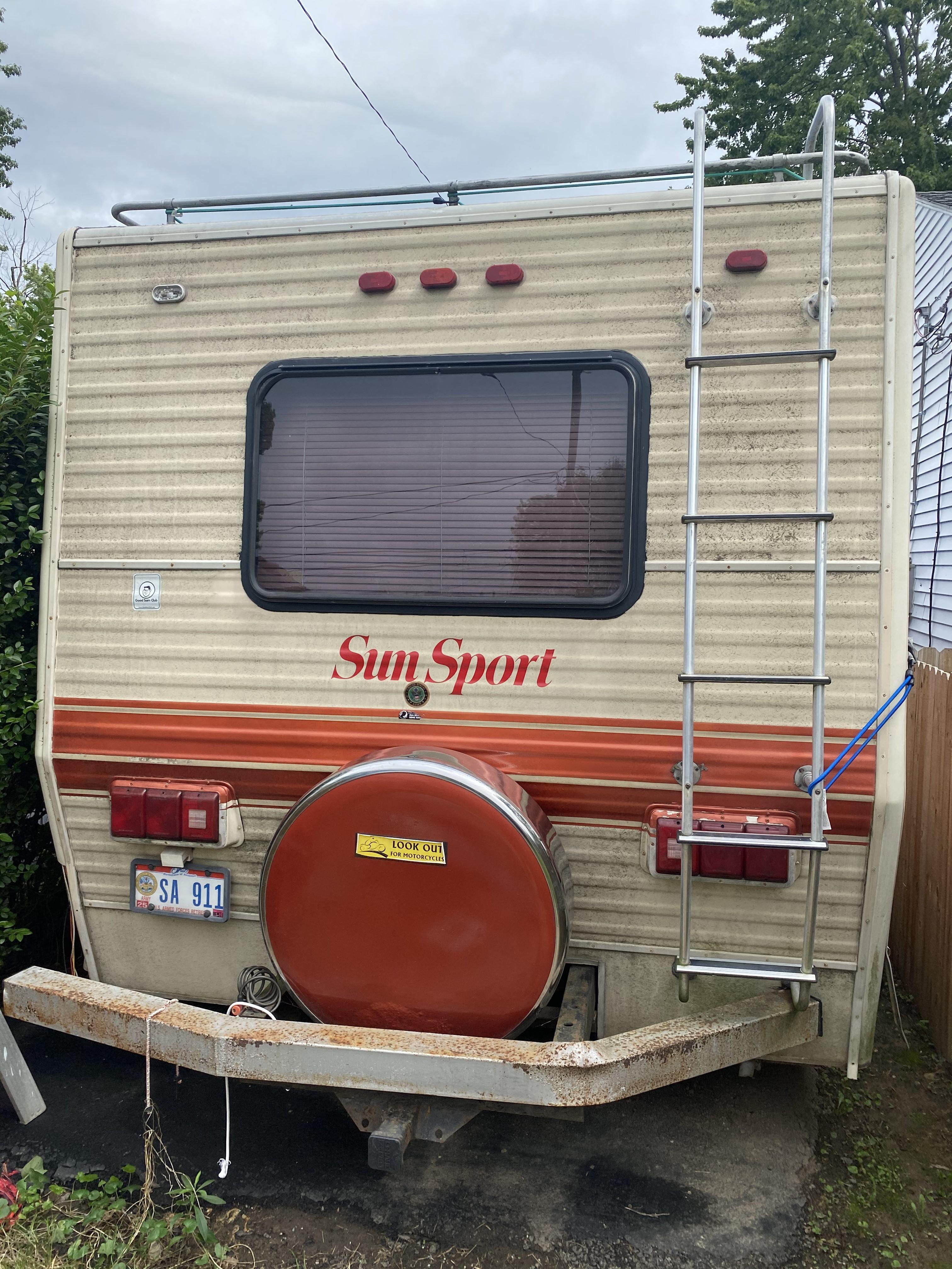 Vintage Sun Sport Camper Motor Home and Contents