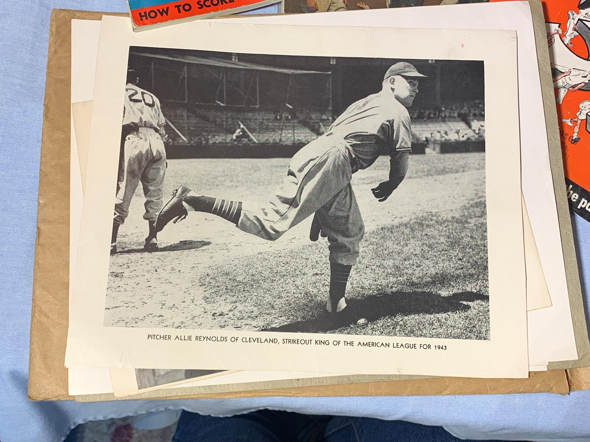 1952 Spalding Sports Show magazine, 1948 The Sporting News Dope Book,