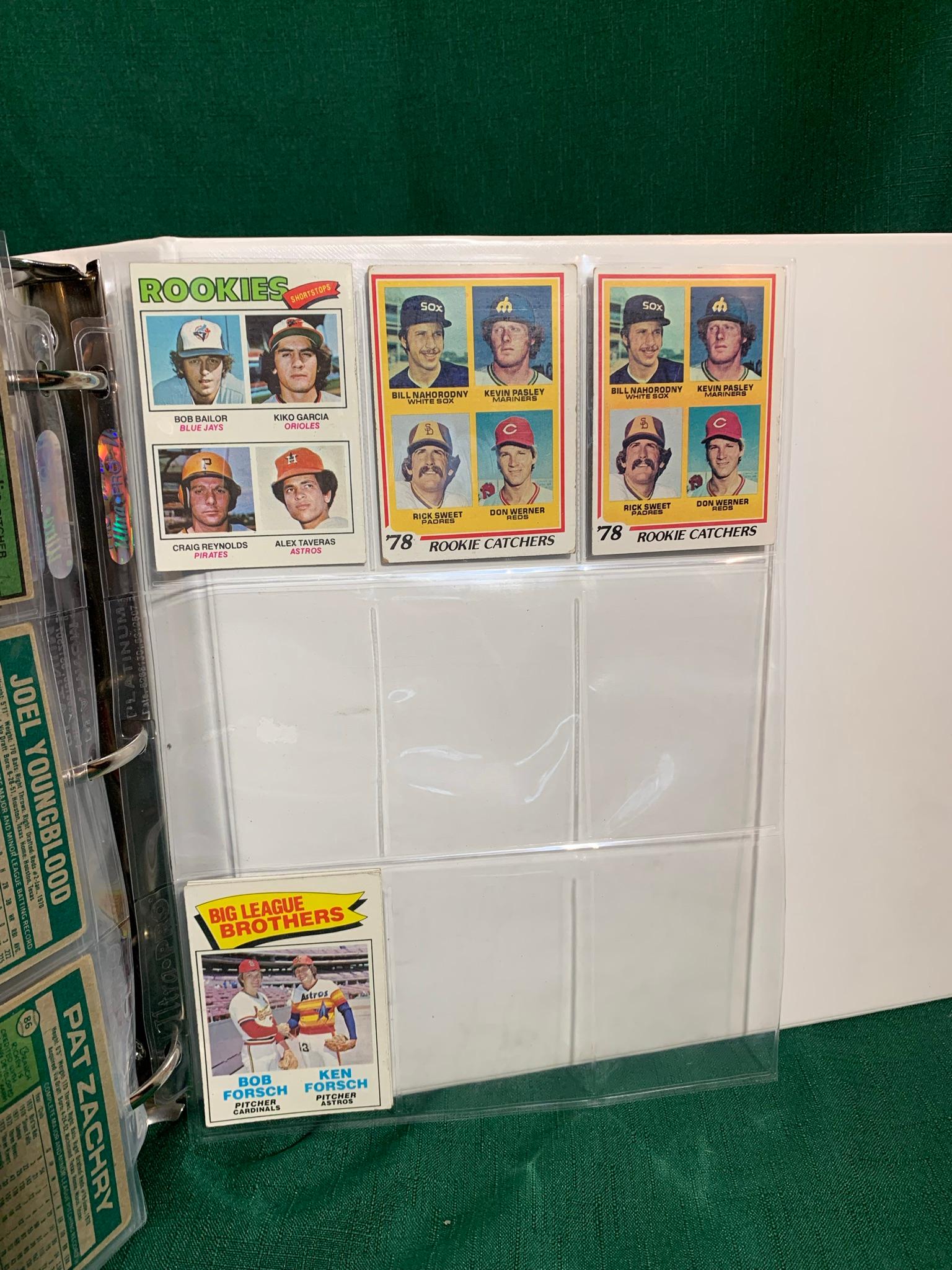 Binder Phillies, Pirates & Reds Baseball Cards