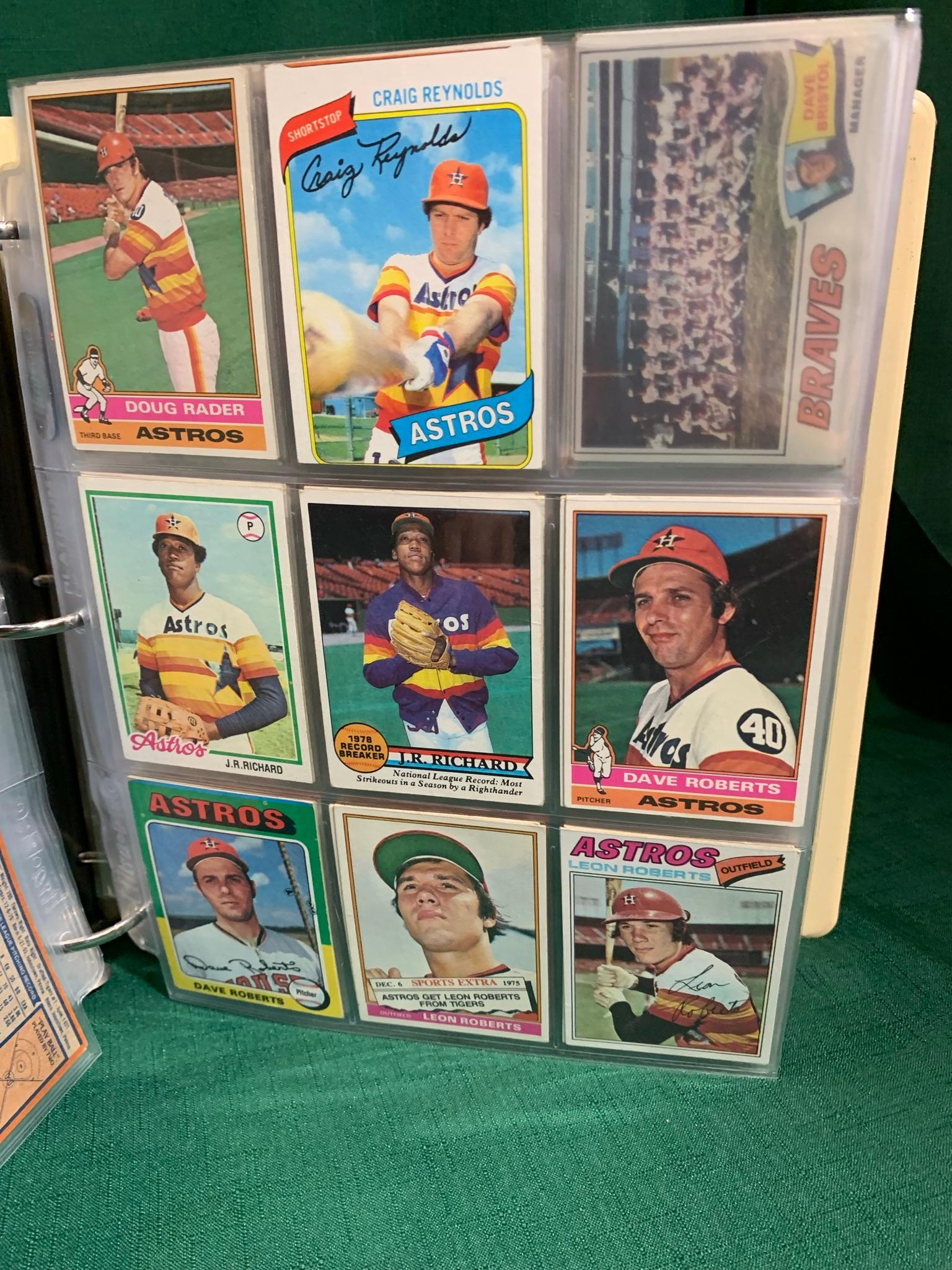 Binder 70's Astros, Braves, Cubs & Dodger Baseball Cards