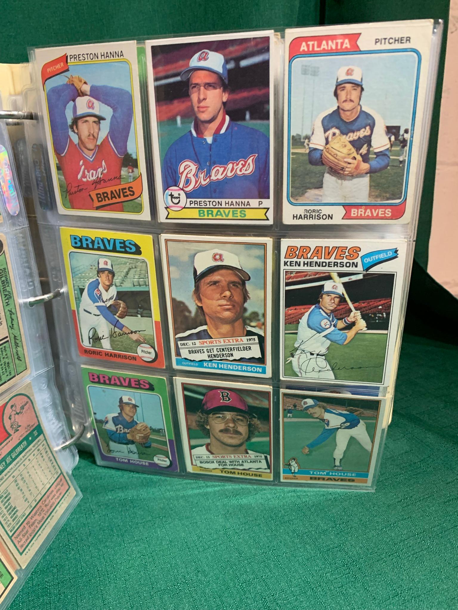 Binder 70's Astros, Braves, Cubs & Dodger Baseball Cards