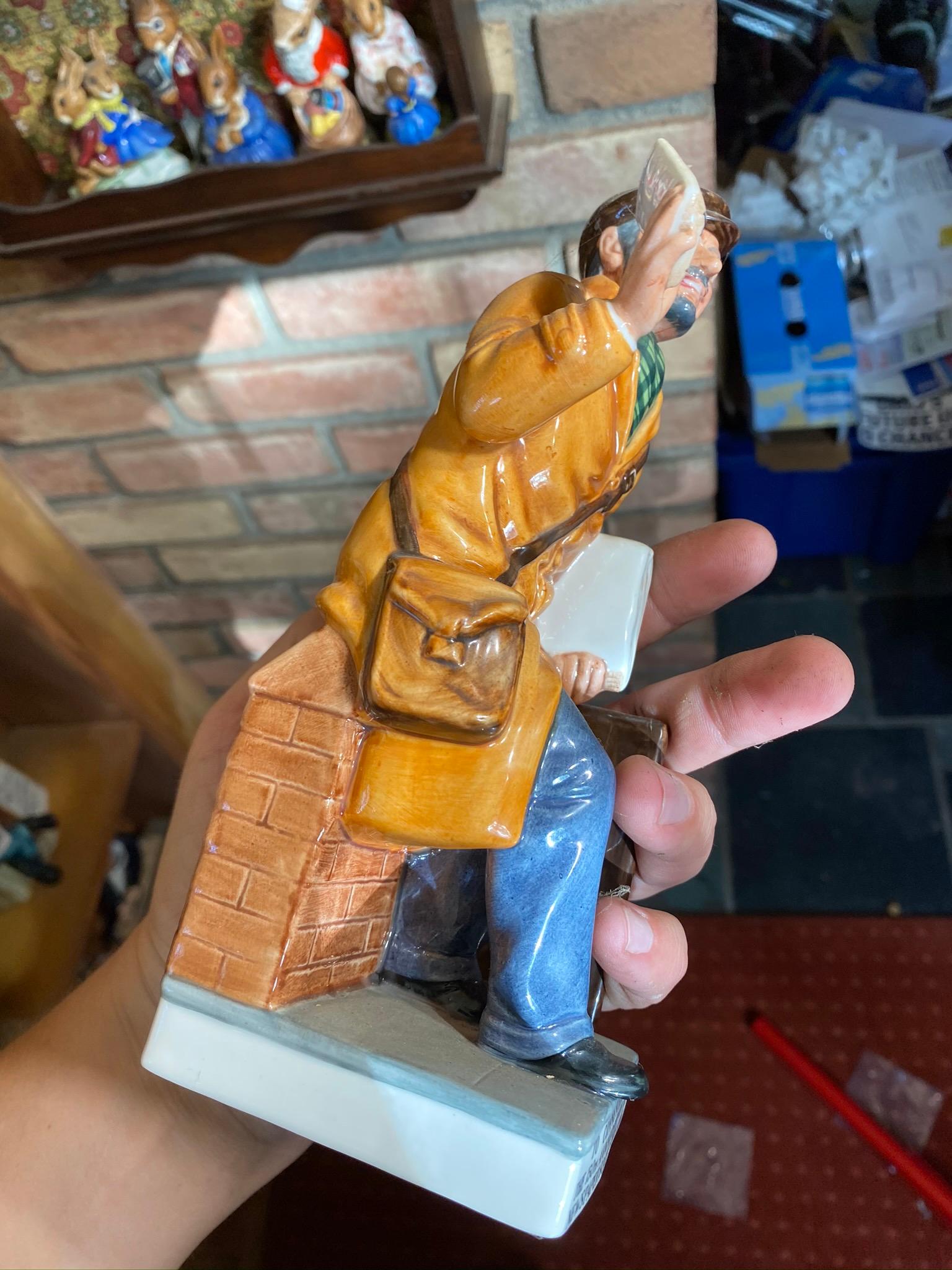 Royal Doulton Figurine, newspaper salesman