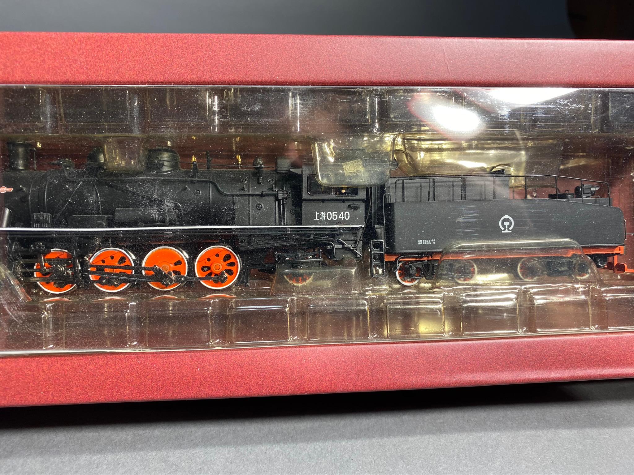 Bachmann China HO SY Stem Locomotive & Tender