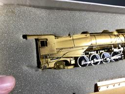 Samhongsa Models HO Brass Locomotive & Tender