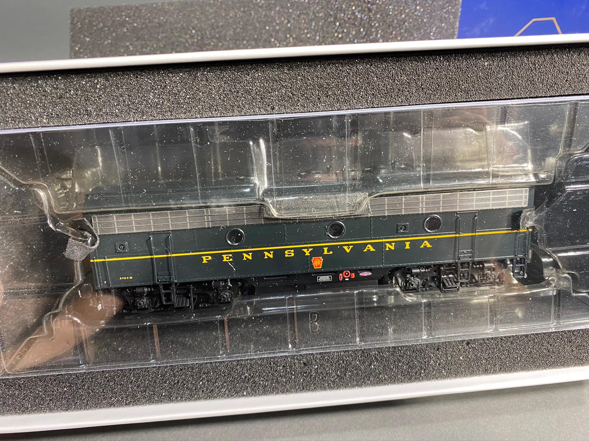Genesis HO Model Railroad Locomotive - PRR